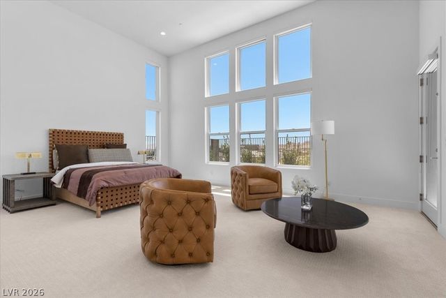 10907 Rossa Peak Avenue, Las Vegas, NV 89135