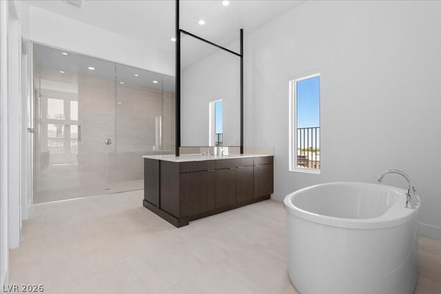 10907 Rossa Peak Avenue, Las Vegas, NV 89135