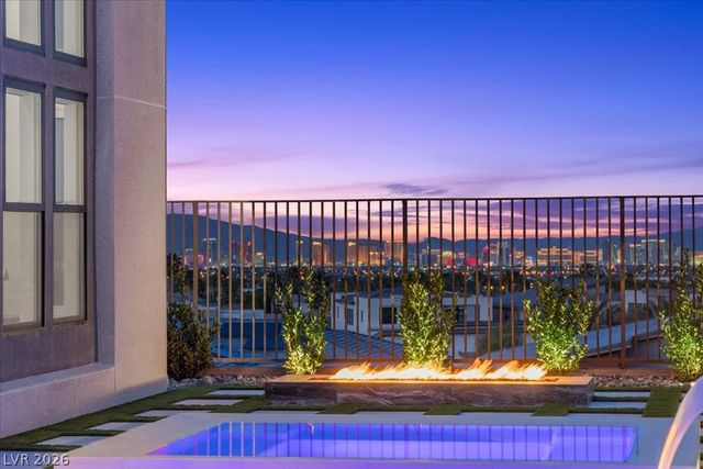10907 Rossa Peak Avenue, Las Vegas, NV 89135