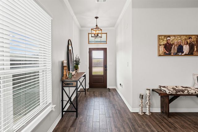 707 Eagle Pass DR, Salado, TX 76571