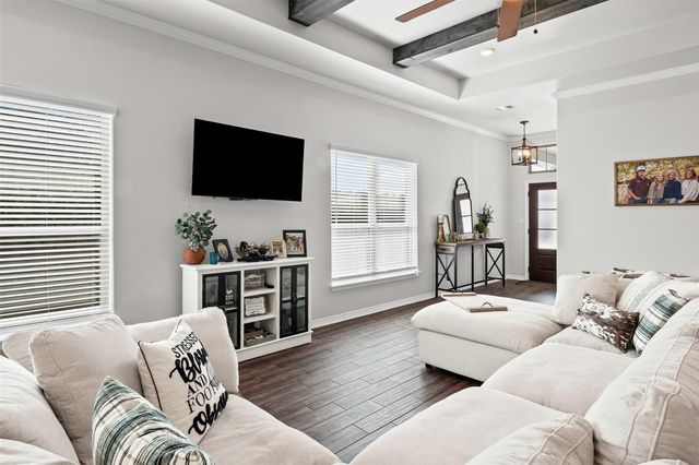 707 Eagle Pass DR, Salado, TX 76571