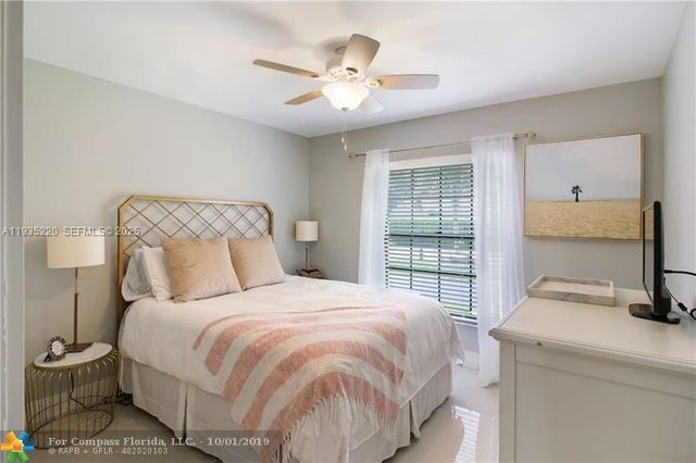 12180 NW 2nd St, Coral Springs, FL 33071