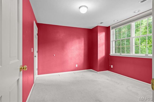 8 8th Green Court, Belleville, IL 62220