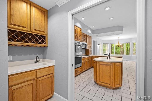 8 8th Green Court, Belleville, IL 62220