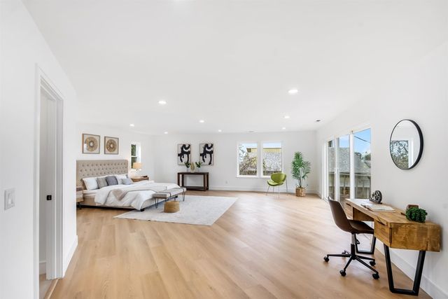 26373 Parkside Dr, Hayward, CA 94542