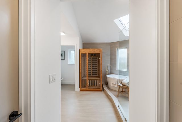 26373 Parkside Dr, Hayward, CA 94542