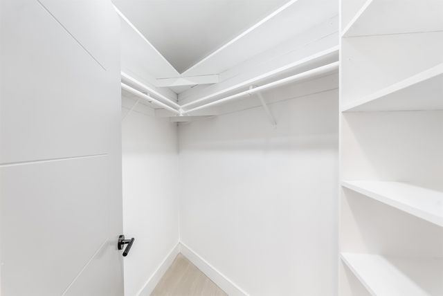 26373 Parkside Dr, Hayward, CA 94542