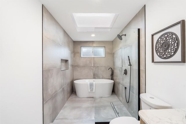 26373 Parkside Dr, Hayward, CA 94542