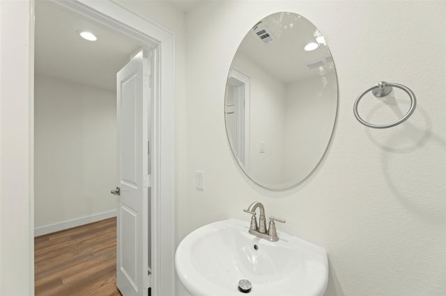 1805 Palmetto Landing Drive, Houston, TX 77009