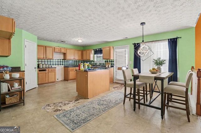 197 Hightower Trail, Riverdale, GA 30274