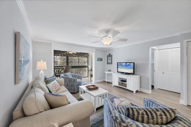 370 THREE LAKES LANE F, Venice, FL 34285