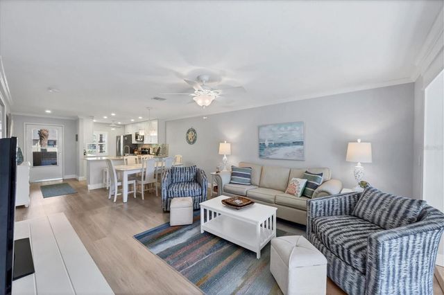 370 THREE LAKES LANE F, Venice, FL 34285