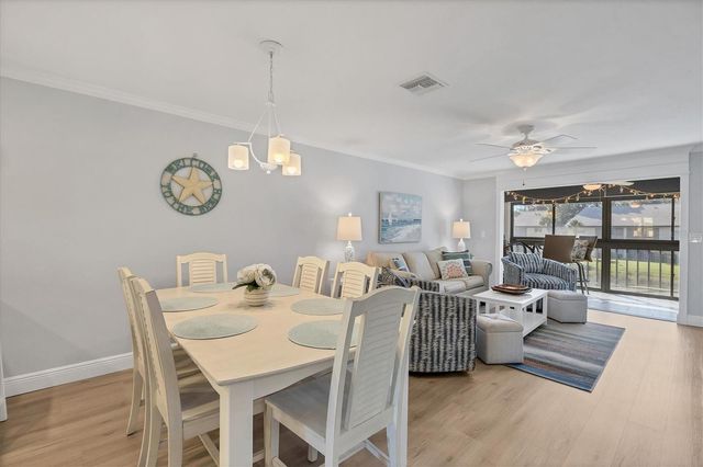 370 THREE LAKES LANE F, Venice, FL 34285