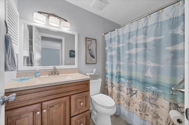 370 THREE LAKES LANE F, Venice, FL 34285