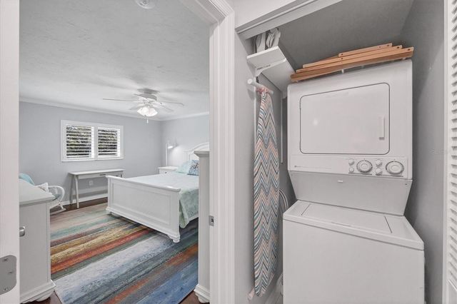 370 THREE LAKES LANE F, Venice, FL 34285