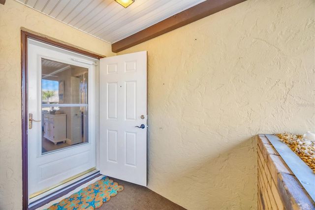 370 THREE LAKES LANE F, Venice, FL 34285