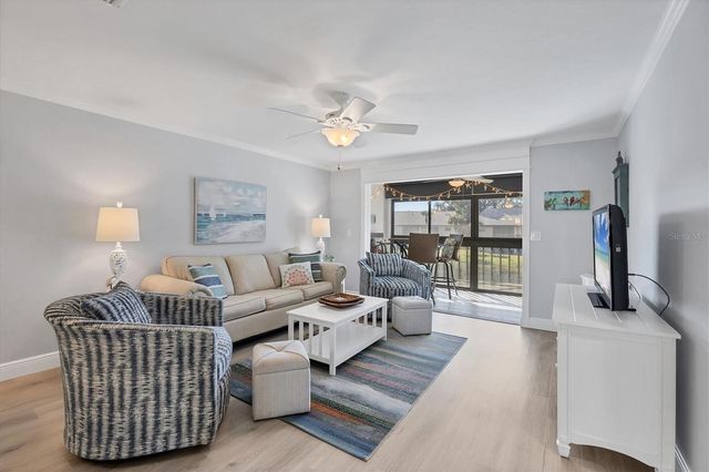 370 THREE LAKES LANE F, Venice, FL 34285