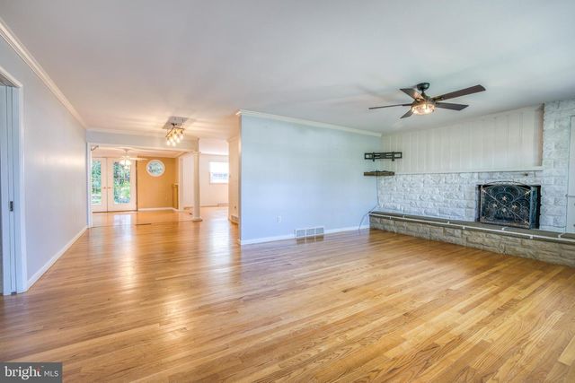 150 HILLCREST RD, Mohnton, PA 19540
