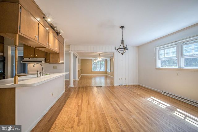 150 HILLCREST RD, Mohnton, PA 19540