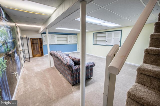 150 HILLCREST RD, Mohnton, PA 19540