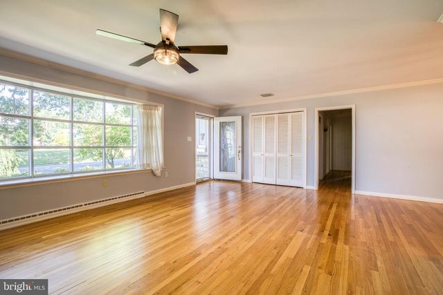 150 HILLCREST RD, Mohnton, PA 19540