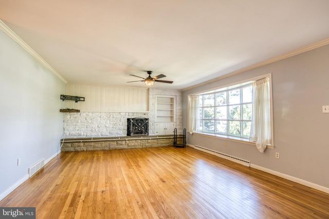 150 HILLCREST RD, Mohnton, PA 19540