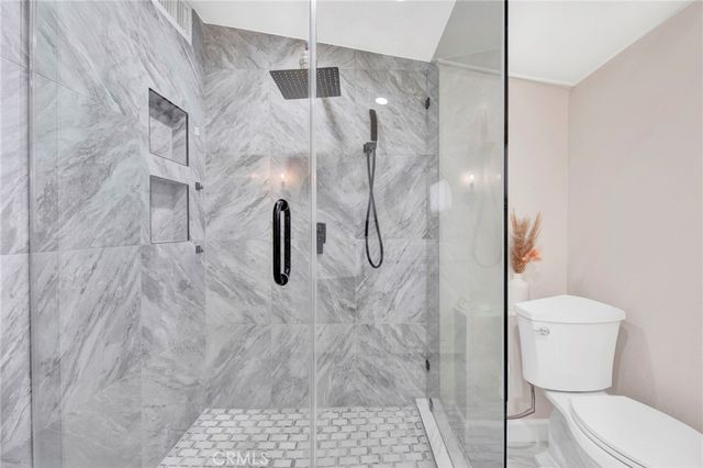 11020 Whitegate, Sunland, CA 91040