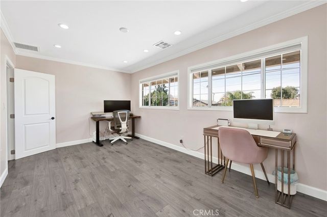 11020 Whitegate, Sunland, CA 91040