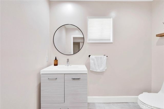 11020 Whitegate, Sunland, CA 91040