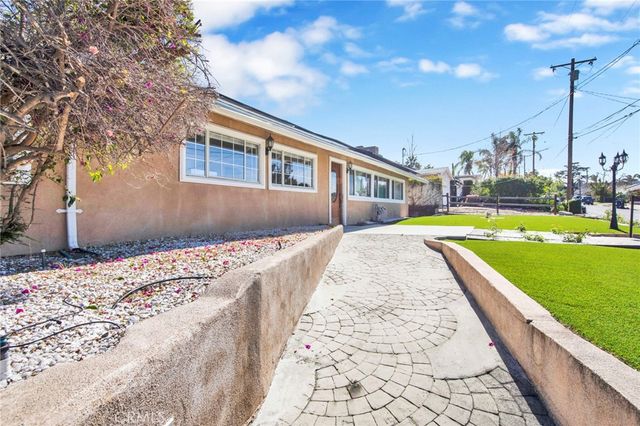 11020 Whitegate, Sunland, CA 91040