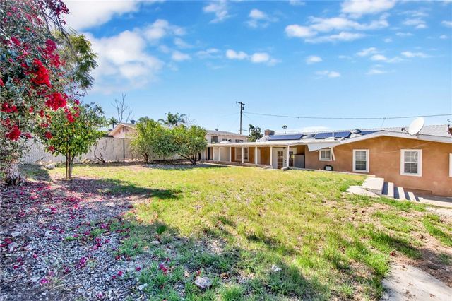 11020 Whitegate, Sunland, CA 91040