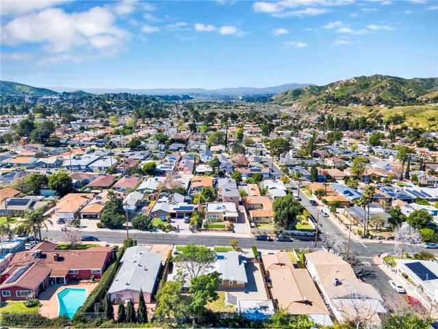 11020 Whitegate, Sunland, CA 91040