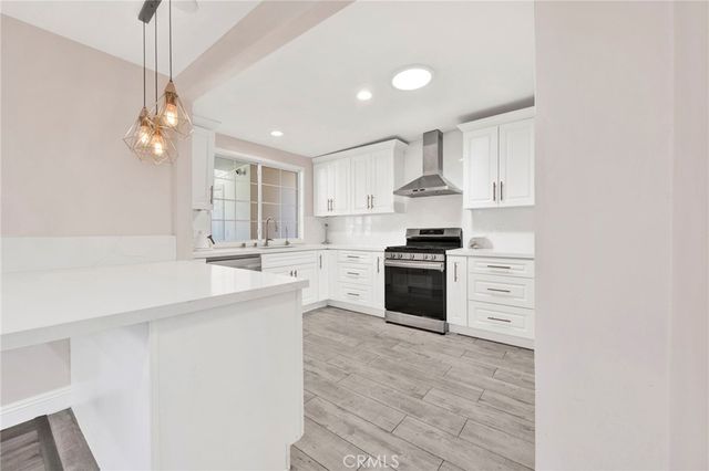 11020 Whitegate, Sunland, CA 91040