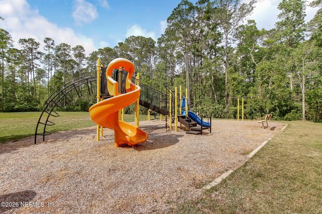 520 DANDRIDGE Lane W, St. Johns, FL 32259