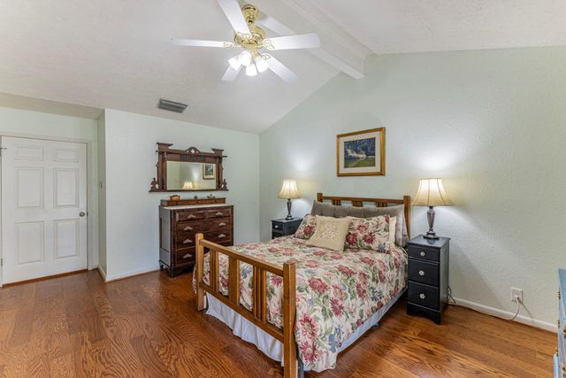 3900 Aero DR, Georgetown, TX 78628