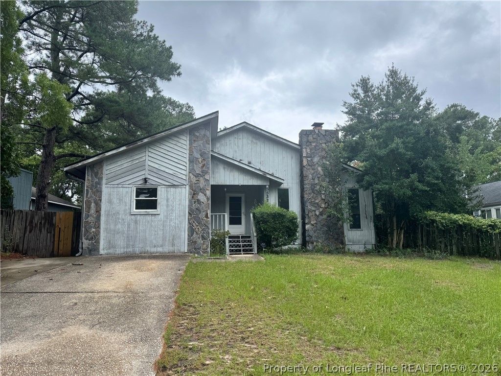 5532 Deep Hollow Court, Fayetteville, NC 28311 — exterior