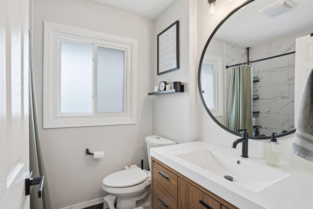 13638 Heather Hills Drive, Burnsville, MN 55337