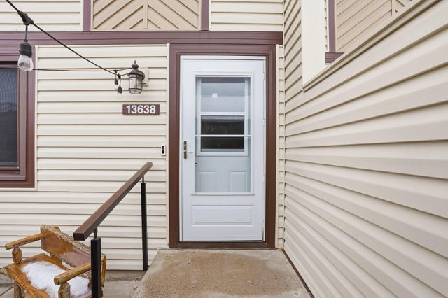 13638 Heather Hills Drive, Burnsville, MN 55337