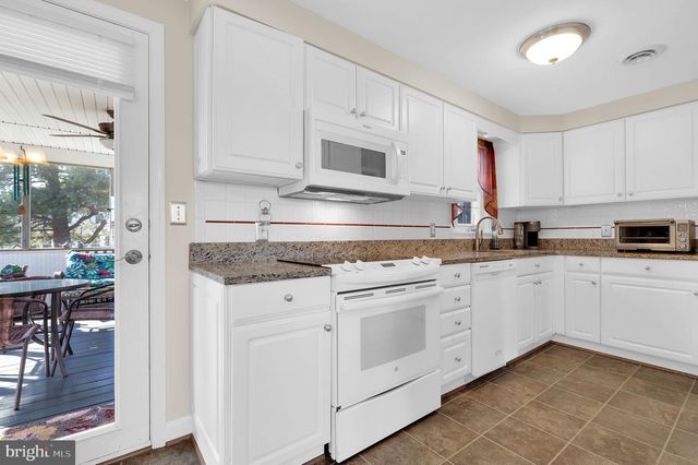 5709 ADAMSTOWN RD, Adamstown, MD 21710