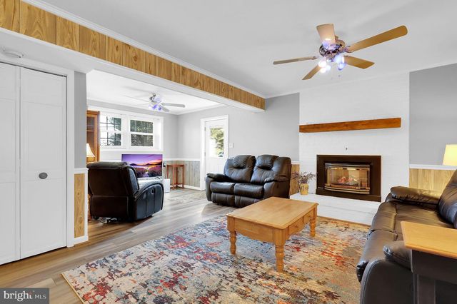 5709 ADAMSTOWN RD, Adamstown, MD 21710