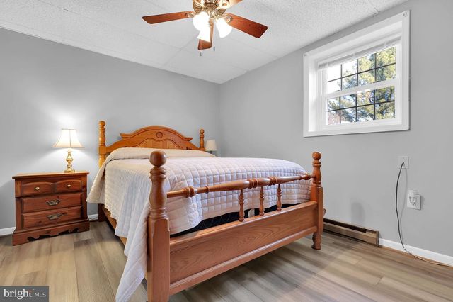 5709 ADAMSTOWN RD, Adamstown, MD 21710