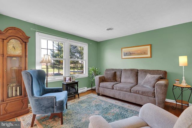 5709 ADAMSTOWN RD, Adamstown, MD 21710