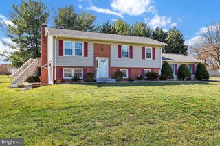 5709 ADAMSTOWN RD, Adamstown, MD 21710