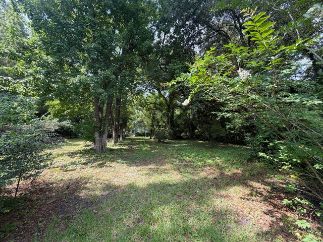 107 Lockhart Street, Walterboro, SC 29488