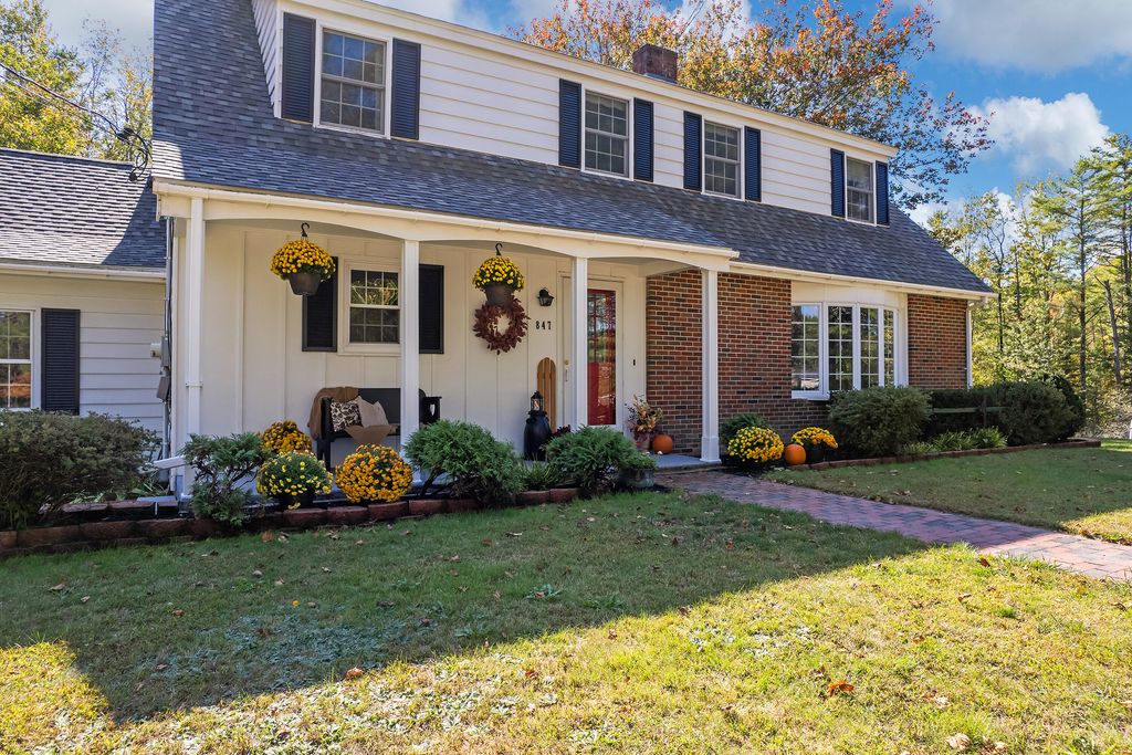 847 Middlesex Road, Topsham, ME 04086 — photo 2