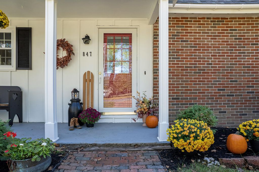 847 Middlesex Road, Topsham, ME 04086 — photo 5