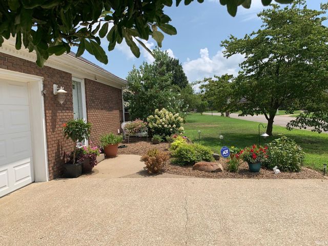 1622 Fuquay Road, Evansville, IN 47715