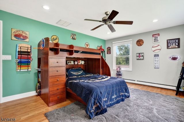 28 Fairview Dr, East Hanover Twp., NJ 07936