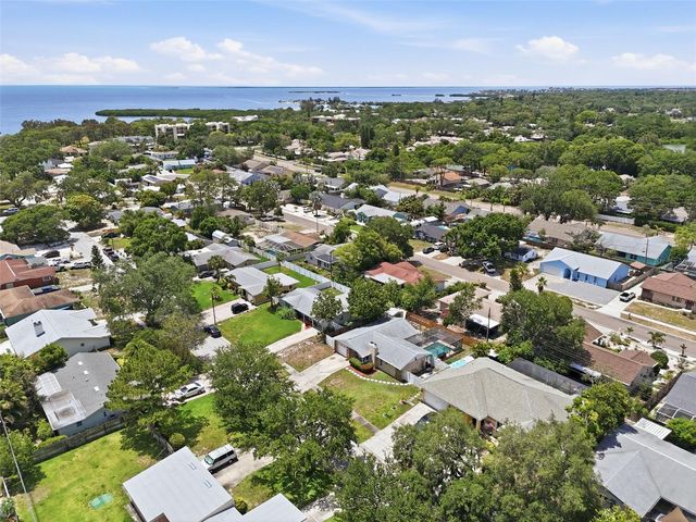 1008 CONNECTICUT ROAD, Tarpon Springs, FL 34689