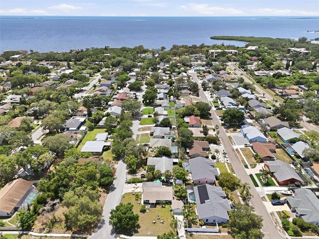 1008 CONNECTICUT ROAD, Tarpon Springs, FL 34689